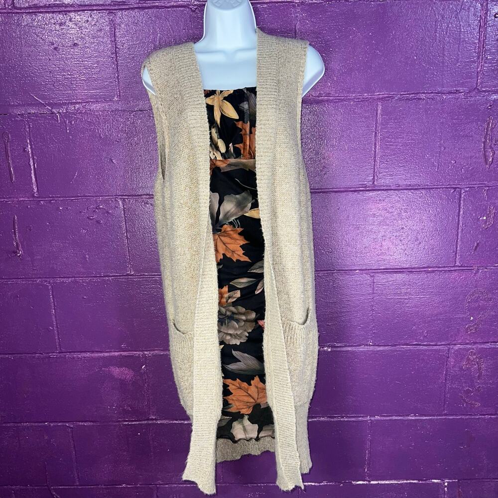 H&M Cream Long Sleeveless Knit Cardigan Layering Duster Vest Size Medium